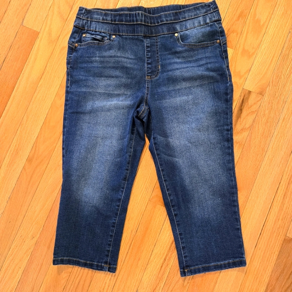 Denim Pull On Cropped Jeans